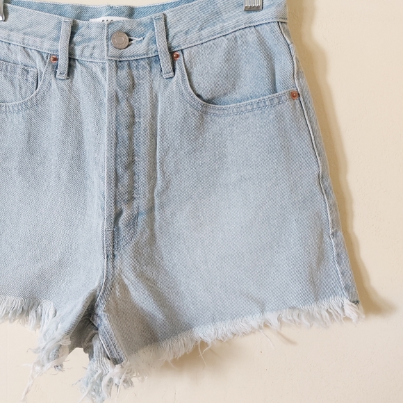 Pacsun Moon & Stars Astrology Lightwash Cut-Off Denim Short Shorts Womens 26 - Picture 3 of 13